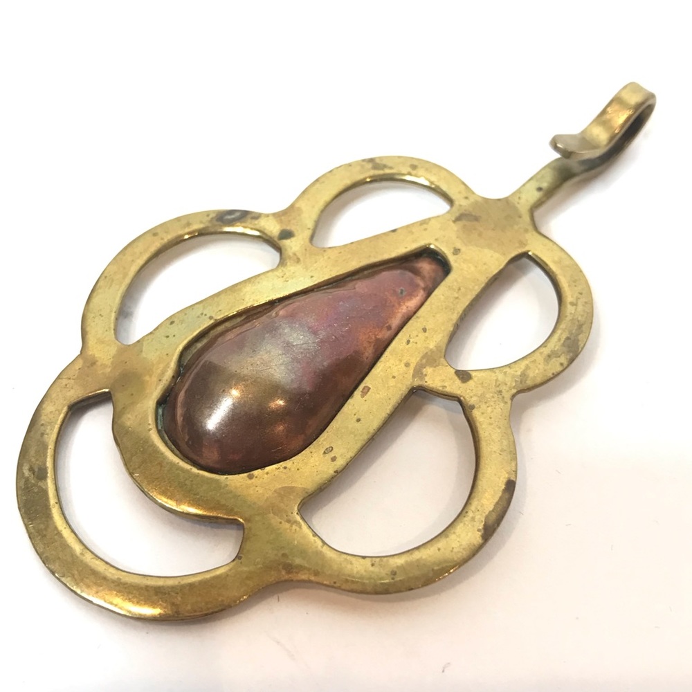 Retro Brutalist Art Pendant Necklace Brass Copper - Picture 3 of 7